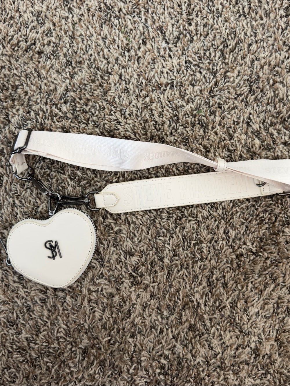 Steve Madden Cream Heart Crossbody Strap Charm with Logo Pouch